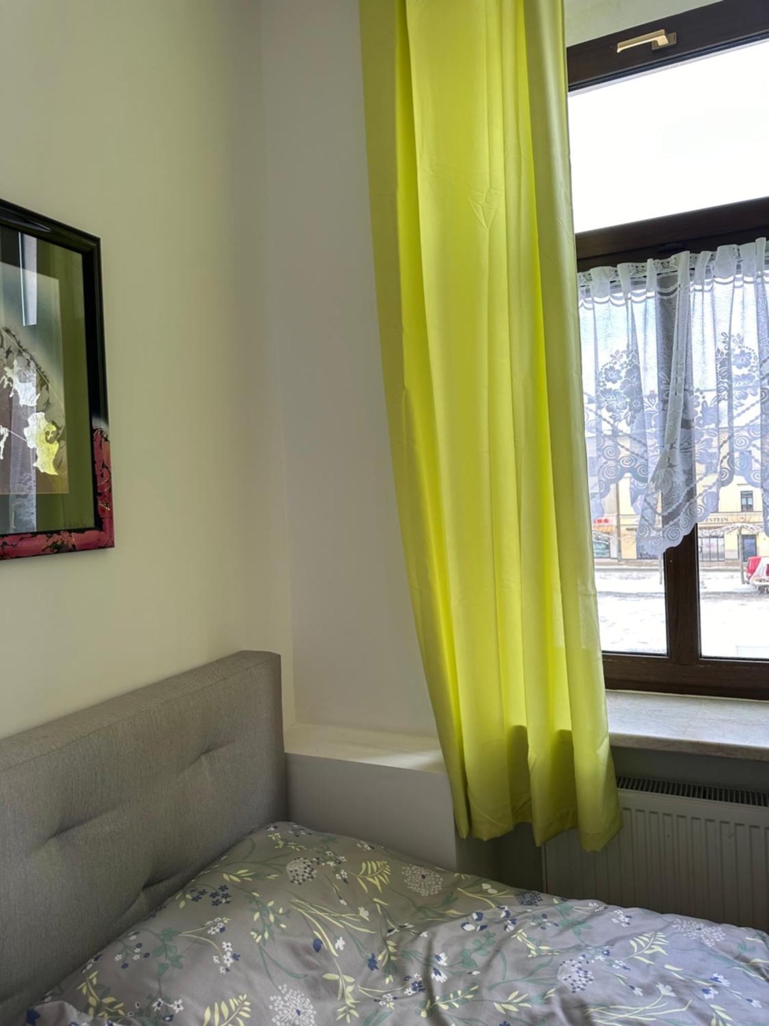 Kleinzimmer Am Markt Oelsnitz  Exterior foto